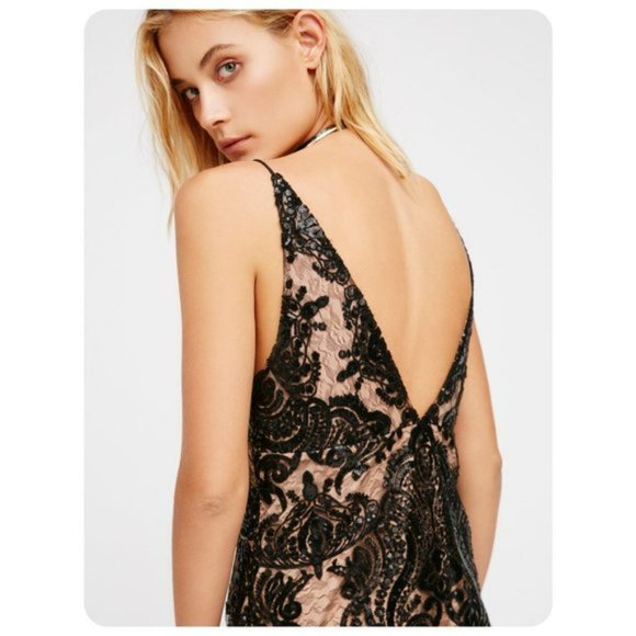NWT Free People Night Shimmer Sequin Mini Dress Black Lace Nude Slip Size 12. - Picture 7 of 7
